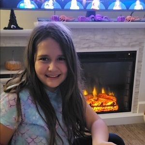 Meet your Posher, Teodora